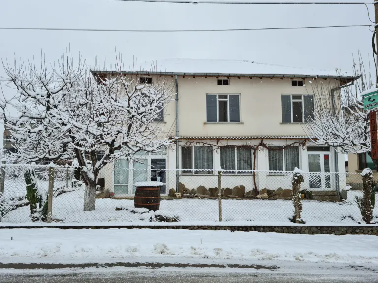 Great deal! 5 EUR per day!